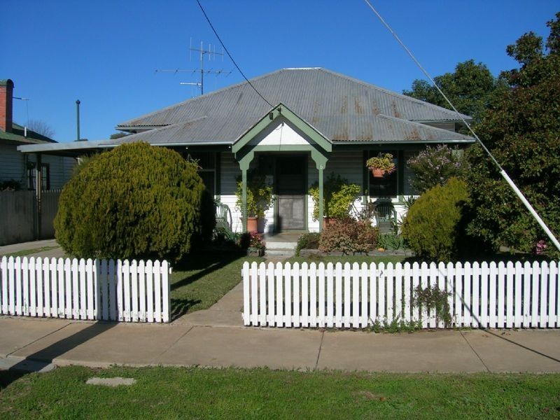 6 GRANTHORN STREET, Shepparton VIC 3630