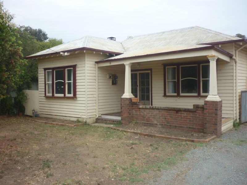 8 Somer Avenue, Shepparton VIC 3630