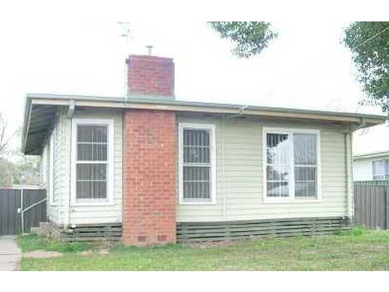 76 Grutzner Avenue, Shepparton VIC 3630