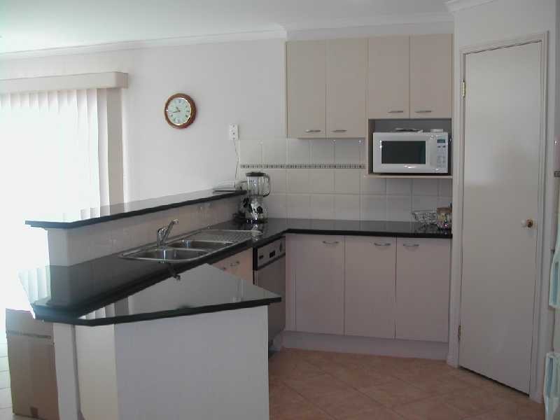 5 BANKS PLACE, Shepparton VIC 3630