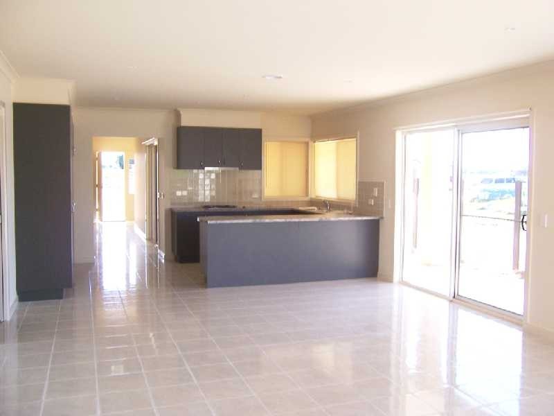14 SHALIMAR PLACE, Shepparton VIC 3630