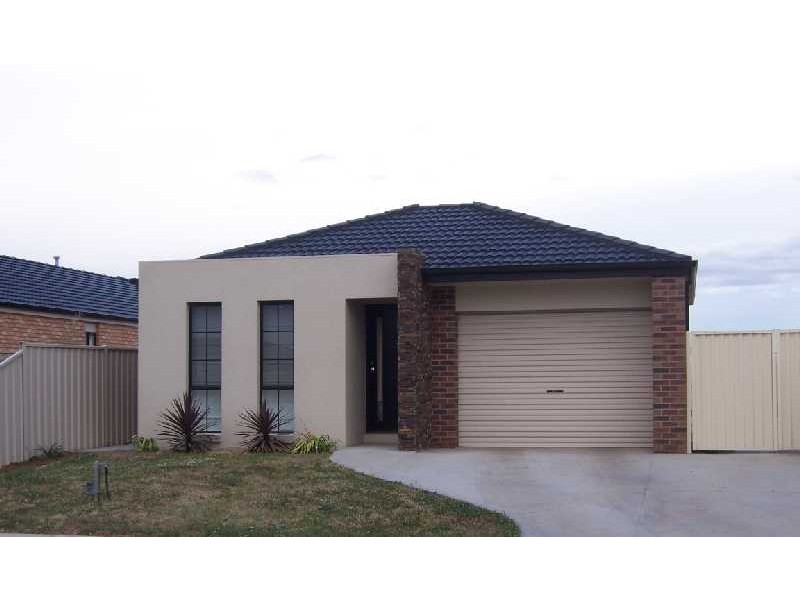 17 Melrose Circuite, Shepparton VIC 3630