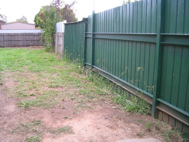 68 GRUTZNER AVENUE, Shepparton VIC 3630