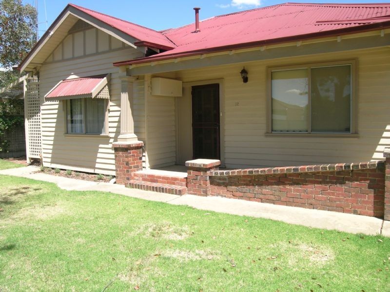 12 CLAUDE ST, Shepparton VIC 3630
