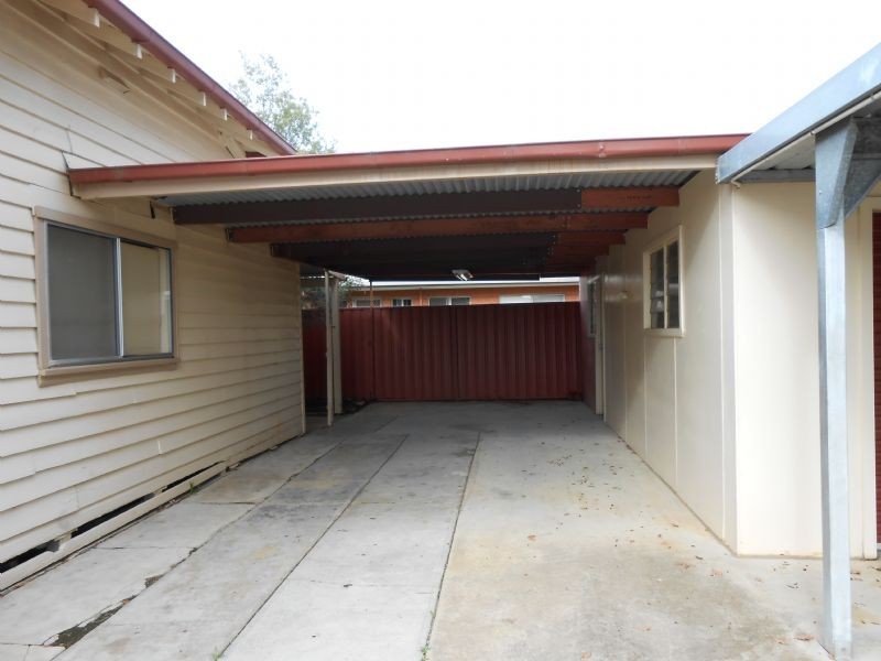 12 CLAUDE ST, Shepparton VIC 3630