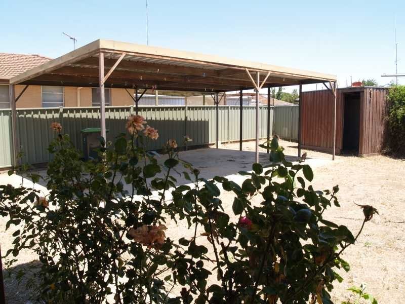 16 Hampshire Crescent, Shepparton VIC 3630