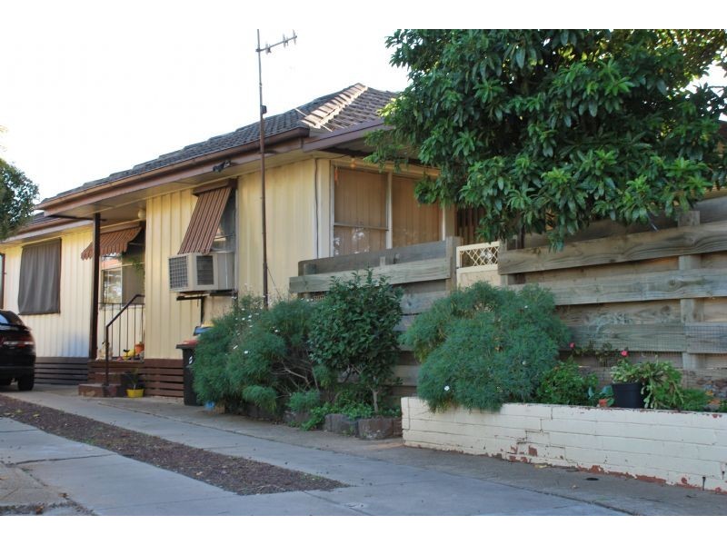 8 DAISH COURT, Shepparton VIC 3630