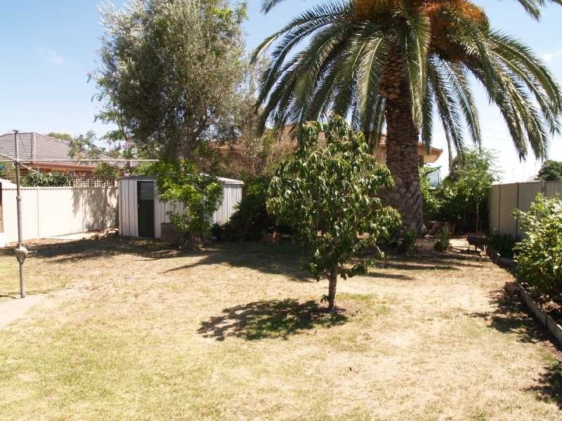 21 Cameron Avenue, Shepparton VIC 3630