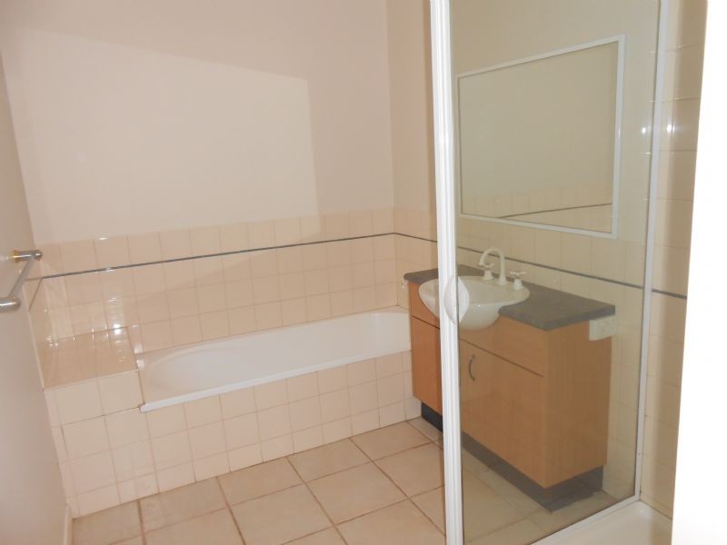 2/107 THE BOULEVARD, Shepparton VIC 3630