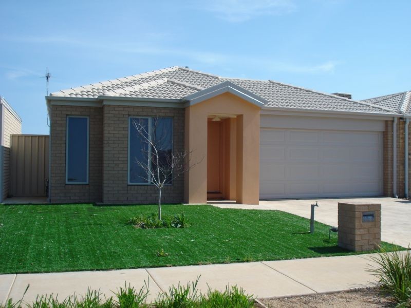 21 TYQUIN STREET, Shepparton VIC 3630