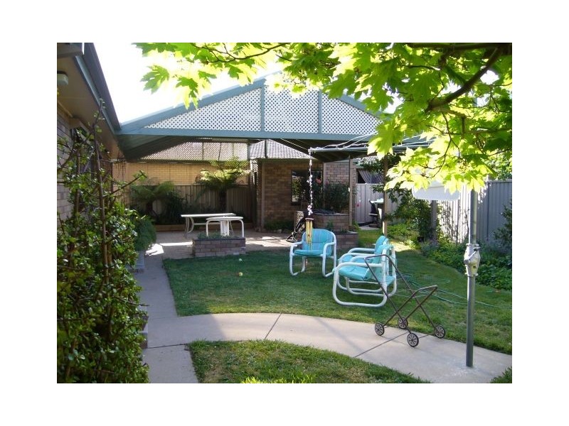 16 ALEXANDER PARADE, Shepparton VIC 3630