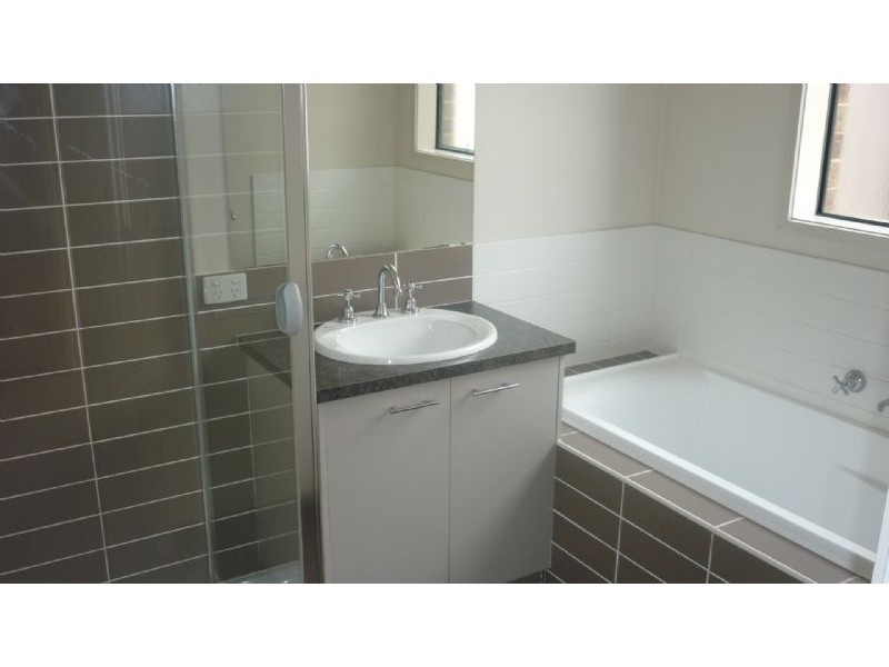 25 TAIG AVE, Shepparton VIC 3630