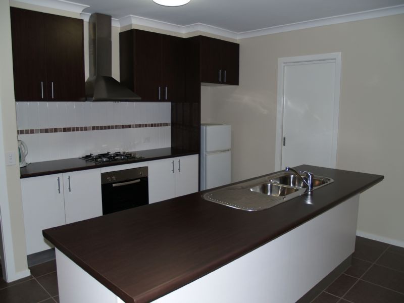 1/11 CURLEW PLACE, Shepparton VIC 3630