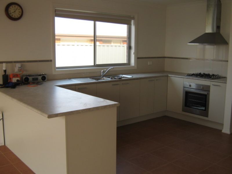 29 MELROSE CIRCUIT, Shepparton VIC 3630