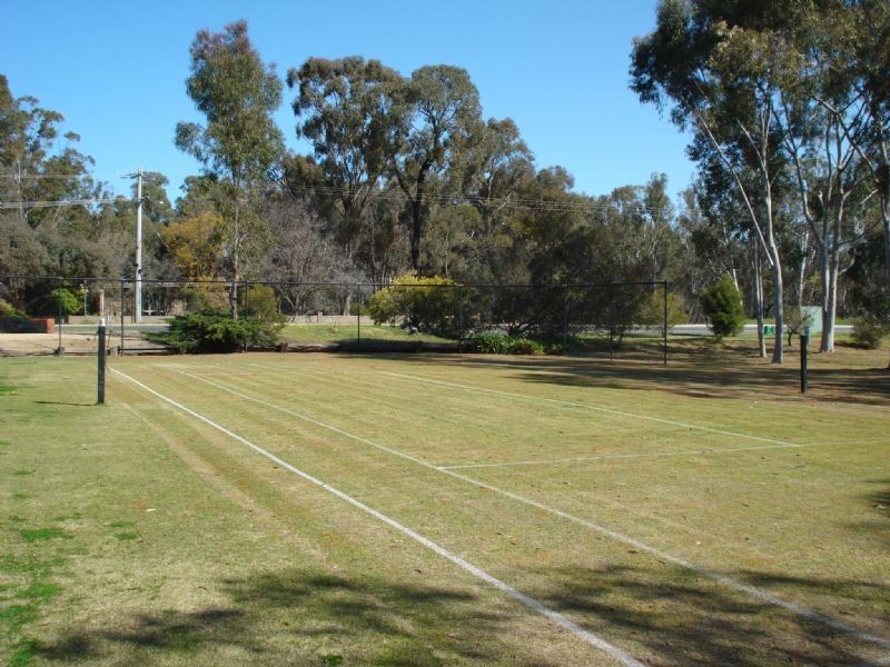 5 THE BOULEVARD, Shepparton VIC 3630