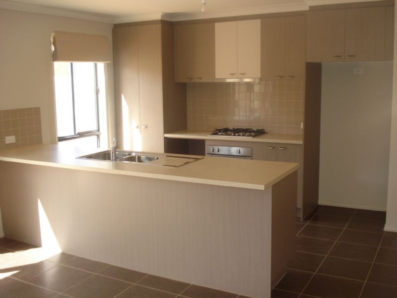 21 DALMAHOY COURT, Shepparton VIC 3630