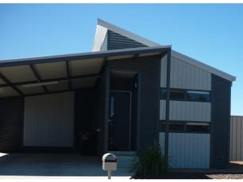 22 STRAUSS AVE, Shepparton VIC 3630
