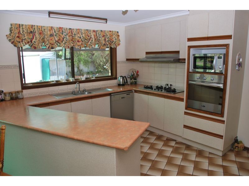 Shepparton East VIC 3631