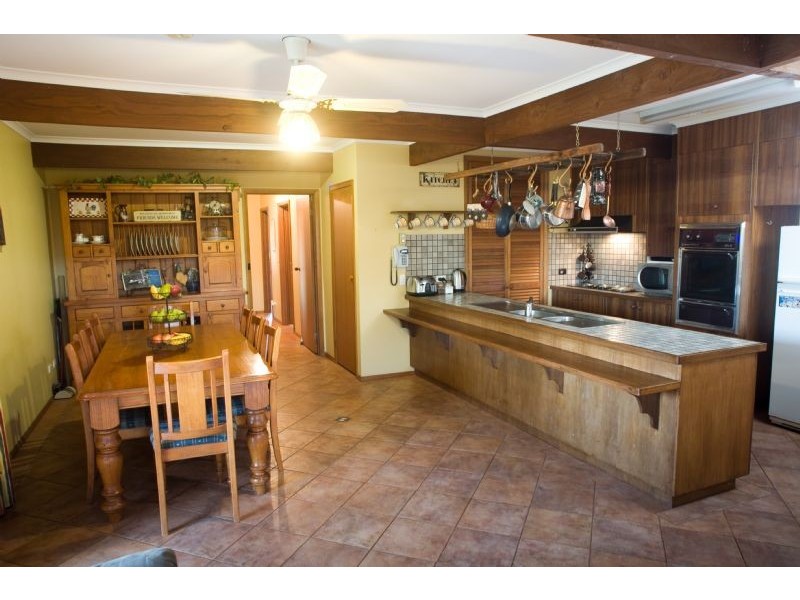 5 TRUDGEON ST, Shepparton VIC 3630