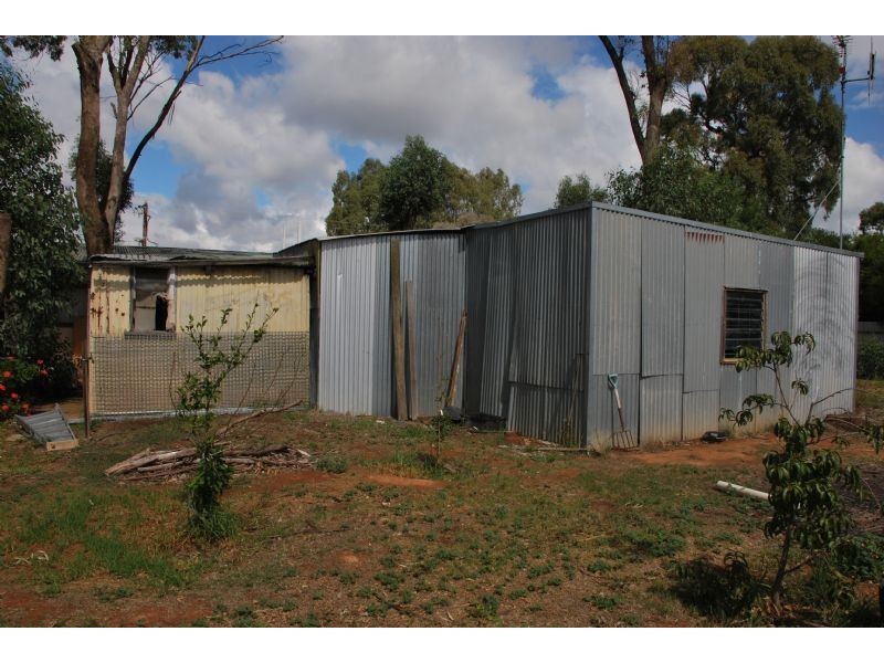 12 Wren St., Toolamba VIC 3614