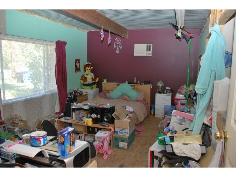 12 Wren St., Toolamba VIC 3614