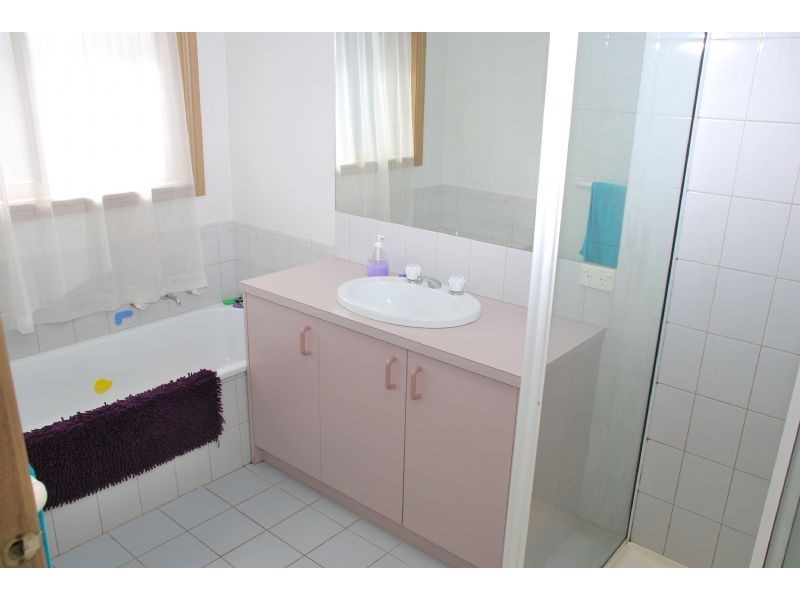 3/2 Homewood Drive, Mooroopna VIC 3629