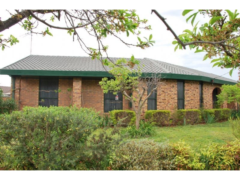42 Daldy Crescent, Shepparton VIC 3630
