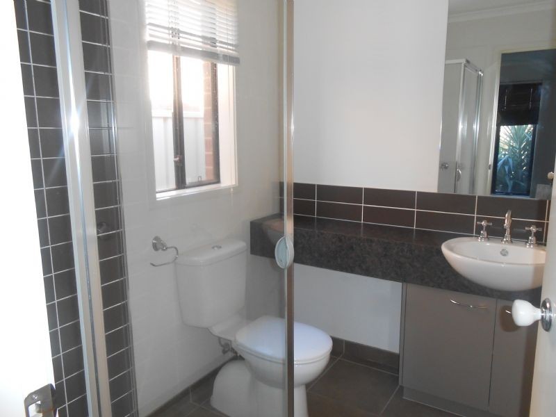 33 TAIG AVE, Shepparton VIC 3630