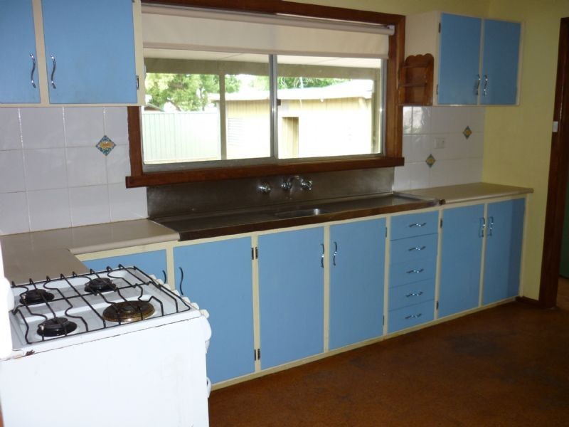 28 BAKER CRES, Mooroopna VIC 3629