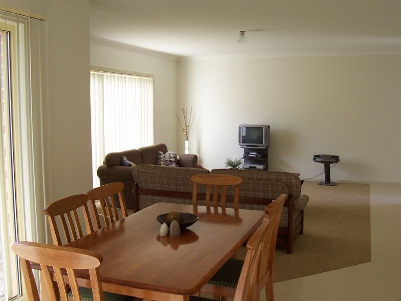 2/16 BECKHAM STREET, Shepparton VIC 3630