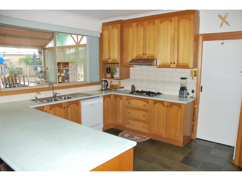 15 Solar Court, Shepparton VIC 3630