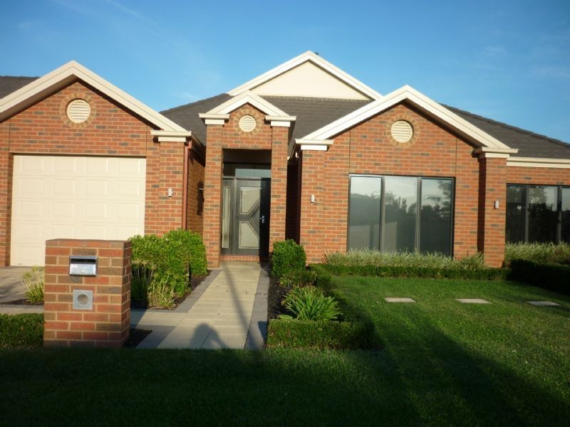 9 TYERS COURT, Kialla VIC 3631