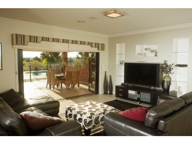 9 TYERS COURT, Kialla VIC 3631