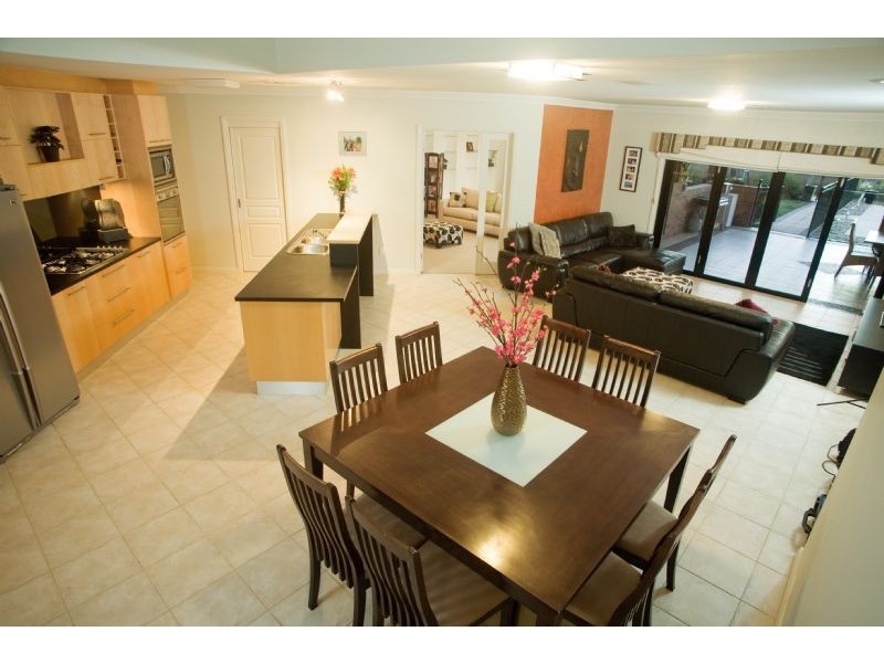 9 TYERS COURT, Kialla VIC 3631