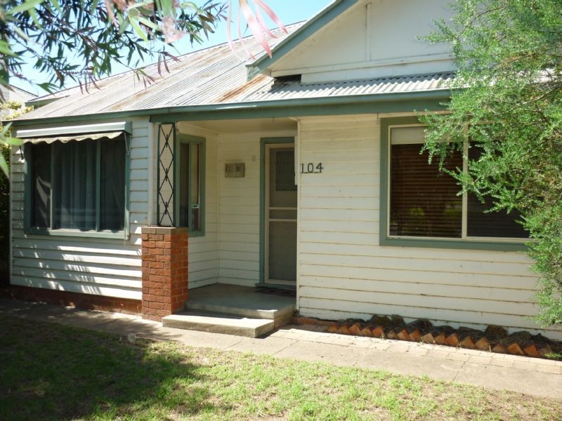 104 ECHUCA ROAD, Mooroopna VIC 3629