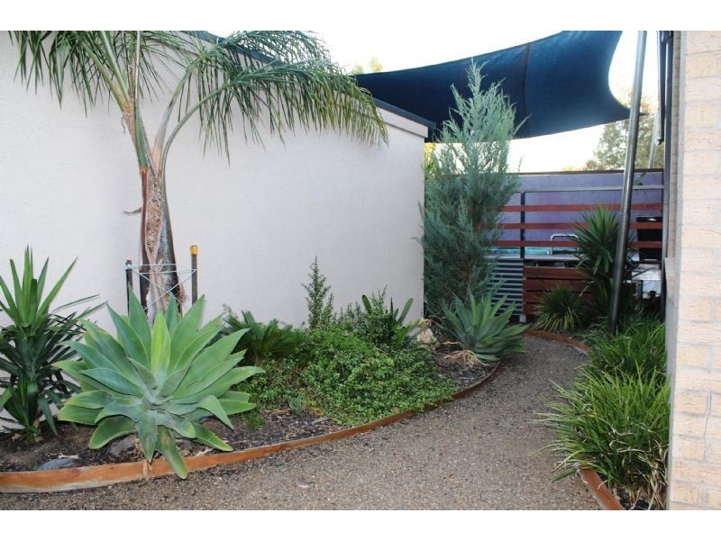 38 Vickers Street, Kialla VIC 3631