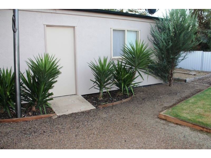 38 Vickers Street, Kialla VIC 3631