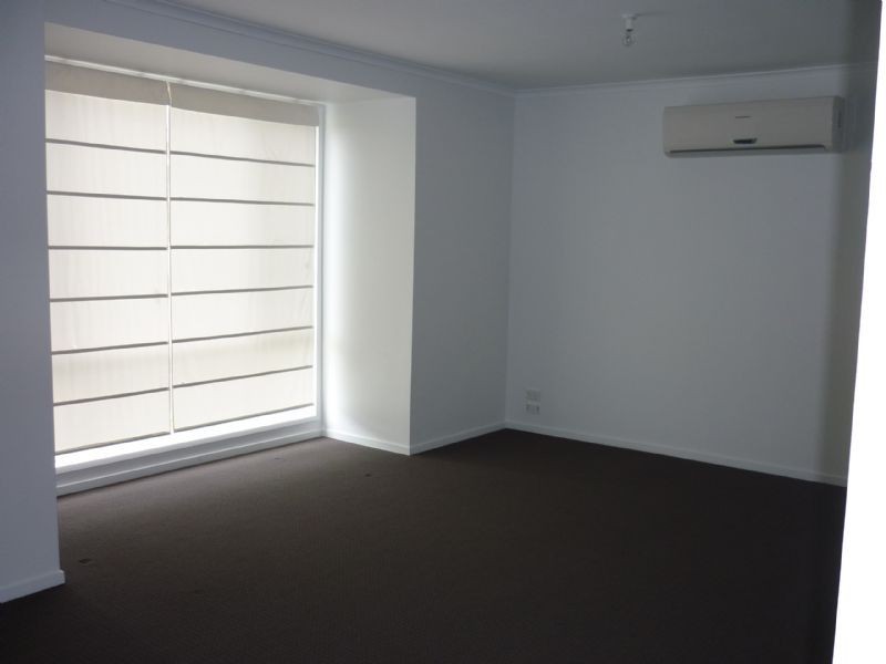 34 NEWTON ST, Shepparton VIC 3630