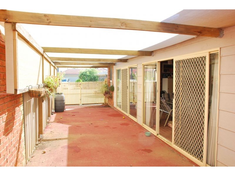 9  REID ST, Mooroopna VIC 3629