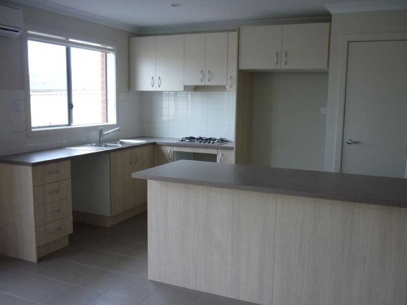 15 YANCHEP ST, Shepparton VIC 3630