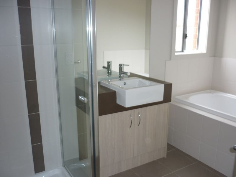 15 YANCHEP ST, Shepparton VIC 3630