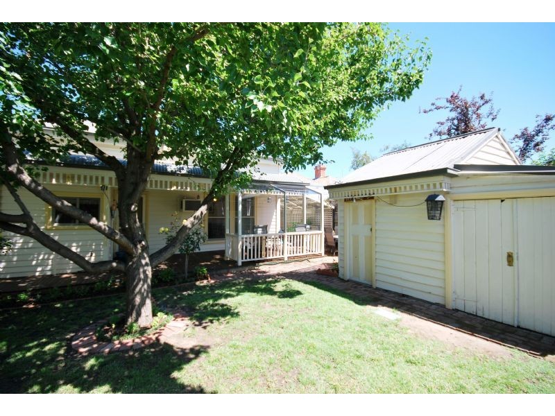 307 MAUDE ST, Shepparton VIC 3630
