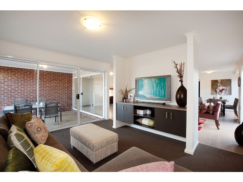 40 Canterbury Ave, Shepparton VIC 3630