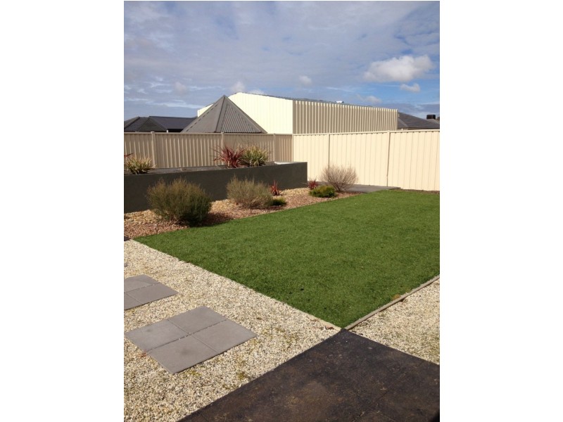 40 Canterbury Ave, Shepparton VIC 3630