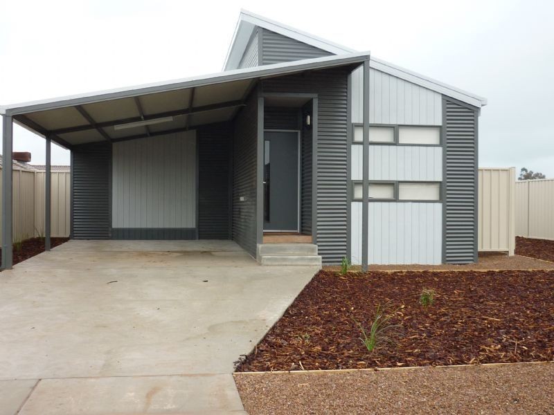 14 Strauss Ave, Shepparton VIC 3630