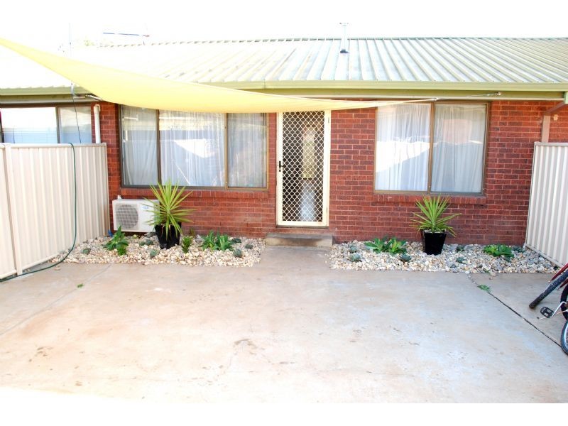 2/5 Centennial Drive, Mooroopna VIC 3629