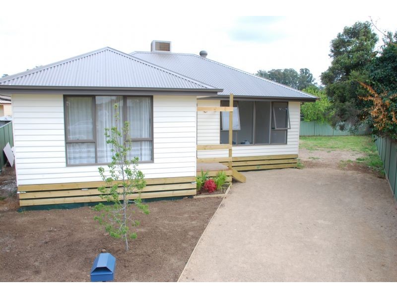 1/2 Quamby Court, Shepparton VIC 3630