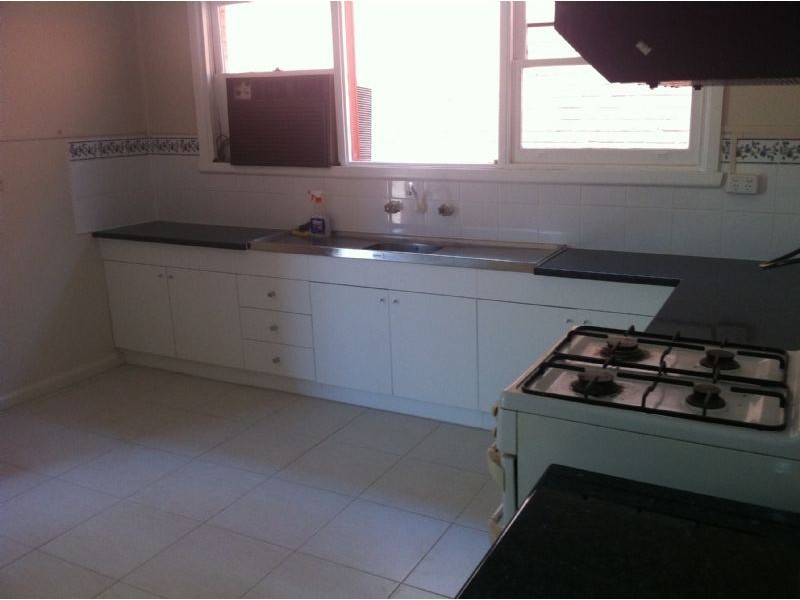 24 McLennan Street, Mooroopna VIC 3629