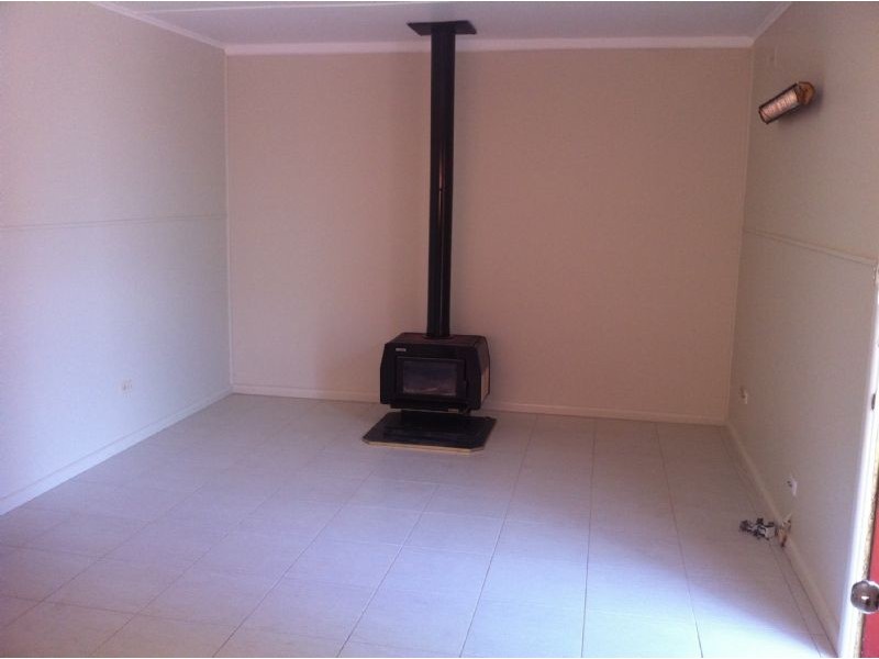 24 McLennan Street, Mooroopna VIC 3629