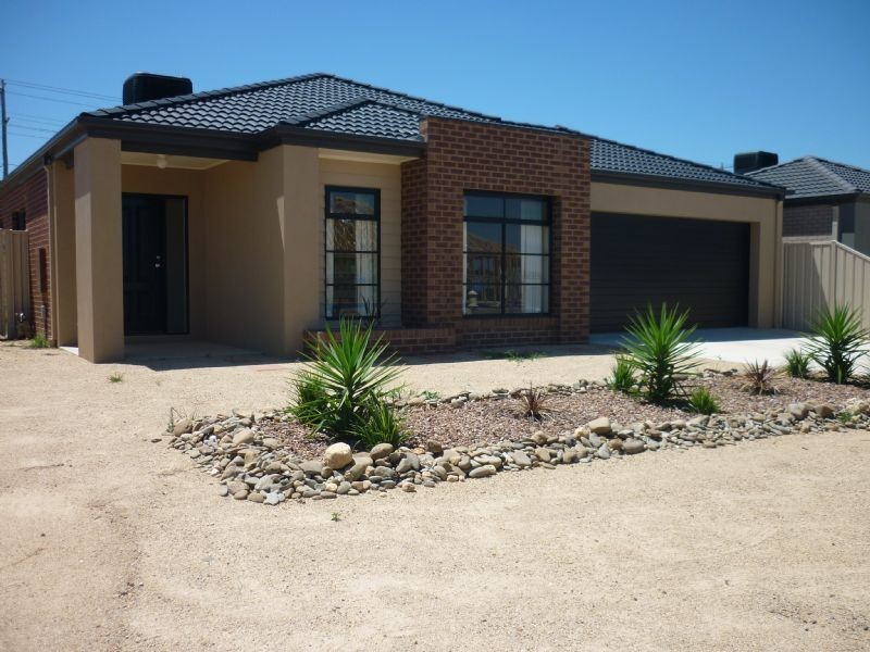 15 Hummingbird Place, Shepparton VIC 3630